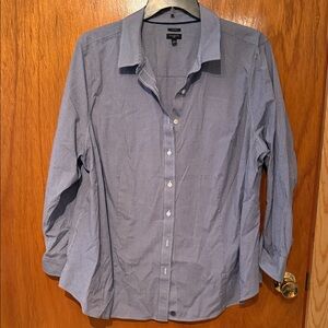 Talbots women's Casual Blue Button-Down Shirt
